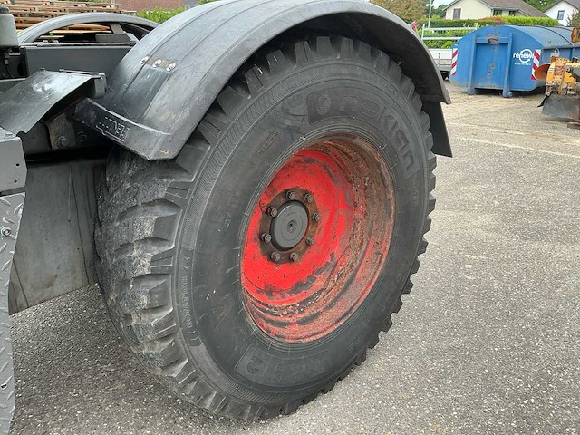 1999 fendt xylon 524 werktuigdrager / systeemtractor - afbeelding 31 van  39