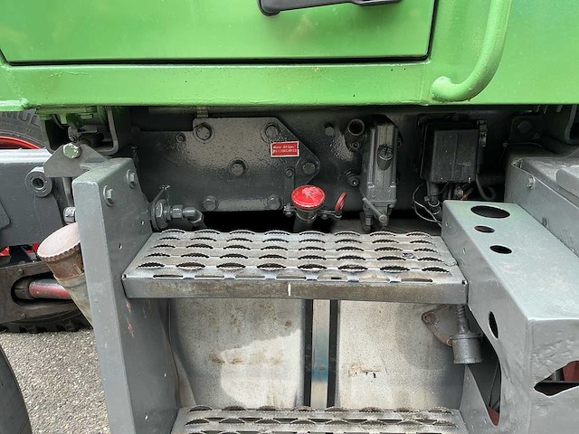 1999 fendt xylon 524 werktuigdrager / systeemtractor - afbeelding 32 van  39