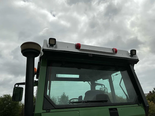 1999 fendt xylon 524 werktuigdrager / systeemtractor - afbeelding 32 van  39