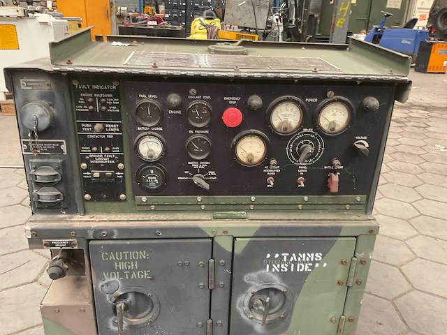 1999 fermont mep-802a stroomgenerator - afbeelding 8 van  11