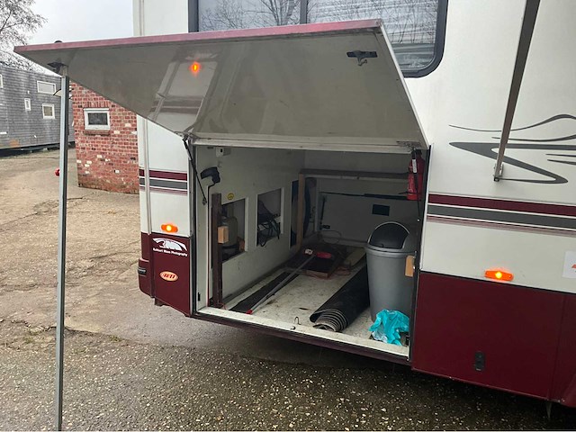 1999 ford e450 bigfoot camper - afbeelding 29 van  31