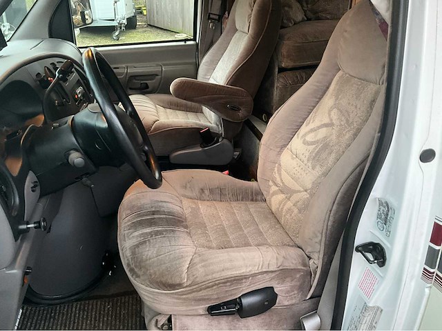1999 ford e450 bigfoot camper - afbeelding 18 van  31