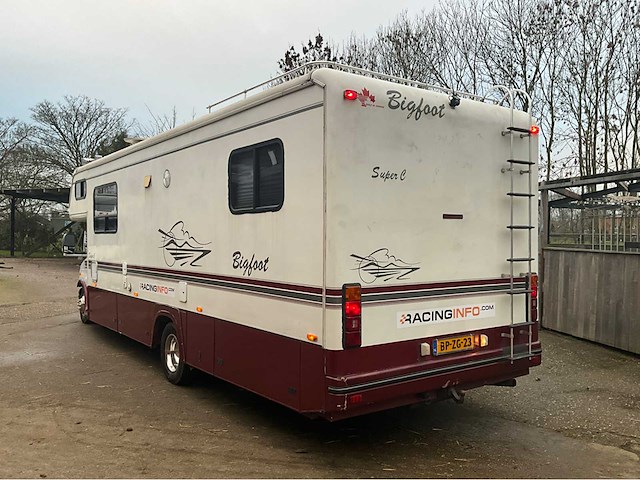 1999 ford e450 bigfoot camper - afbeelding 11 van  31
