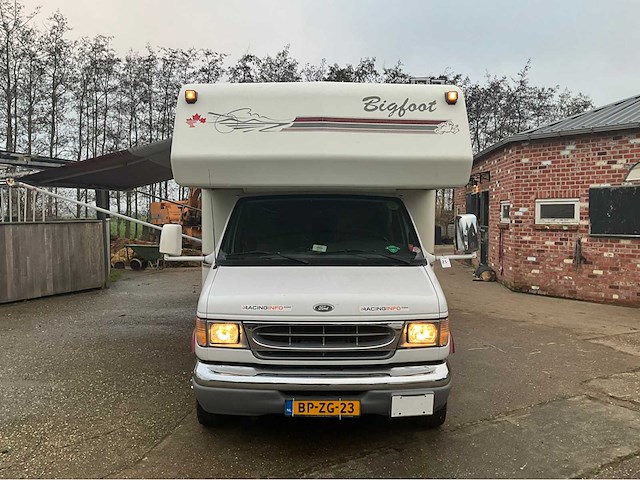1999 ford e450 bigfoot camper - afbeelding 13 van  31