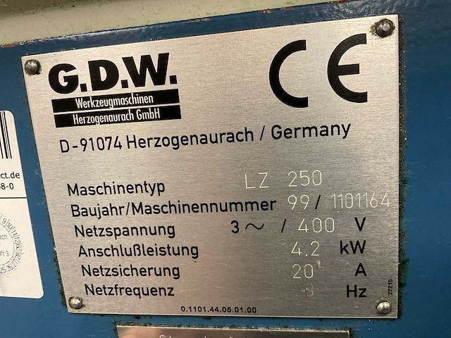 1999 g.d.w. lz250 universele draaibank - afbeelding 13 van  22