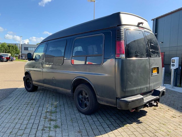 1999 g.m.c. savana personenauto - afbeelding 23 van  38