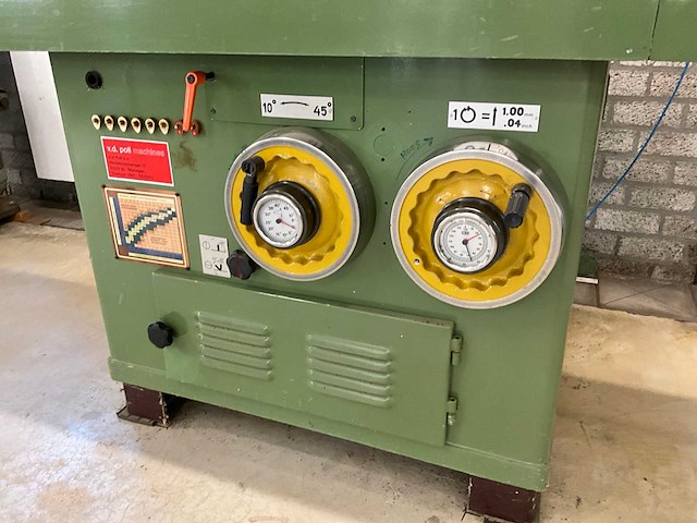 1999 gomad fds tafel- en spilfreesmachine - afbeelding 12 van  14