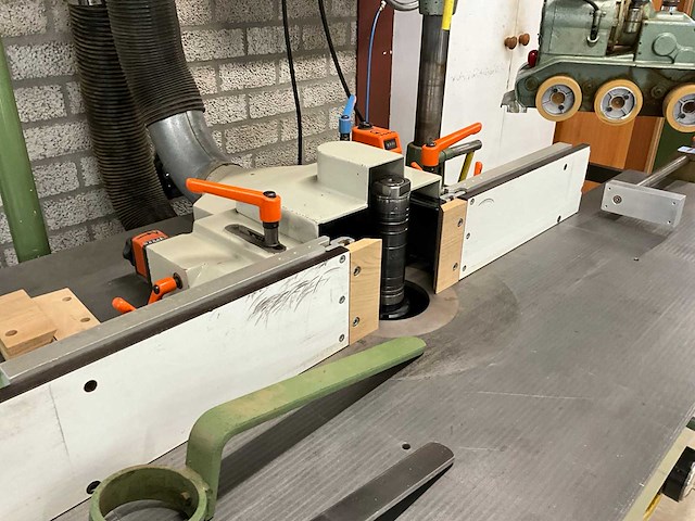 1999 gomad fds tafel- en spilfreesmachine - afbeelding 10 van  14