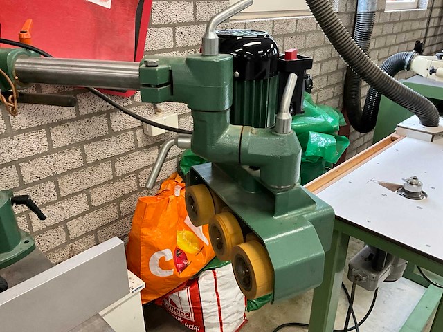 1999 gomad fds tafel- en spilfreesmachine - afbeelding 7 van  10