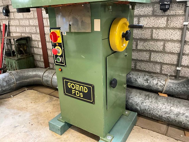1999 gomad fds tafel- en spilfreesmachine - afbeelding 7 van  8