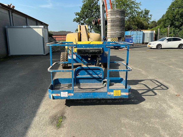 1999 grove gt141da zelfrijdende telescoophoogwerker met werkplatform - afbeelding 33 van  37