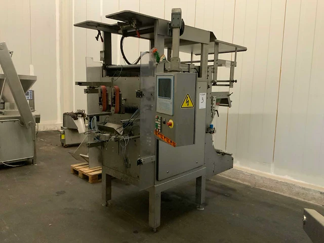 1999 hassia flexibag 55/38 verticale folie vorm / vul en sealmachine - afbeelding 1 van  5