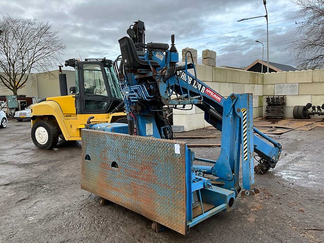1999 hiab 130r f-1 steenoplegger kraan - afbeelding 7 van  10