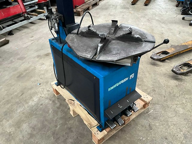 1999 hofmann monty 2250 banden de-en montageapparaat - afbeelding 2 van  7