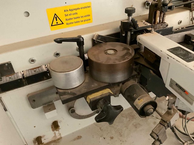 1999 holzher 1411 kantenaanlijmmachine - afbeelding 8 van  13