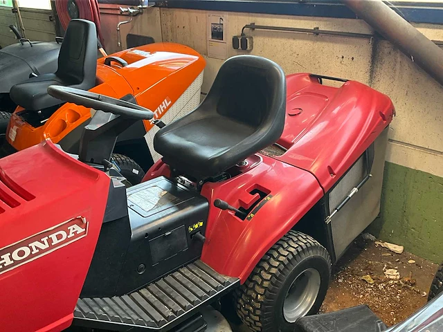 1999 honda hf 2213h zitmaaier - afbeelding 6 van  11