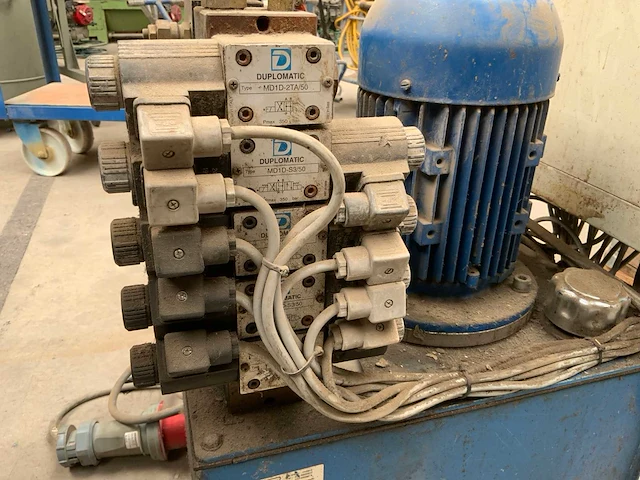 1999 hydroton cfp50-2x4 200 hydraulische pomp - afbeelding 6 van  8