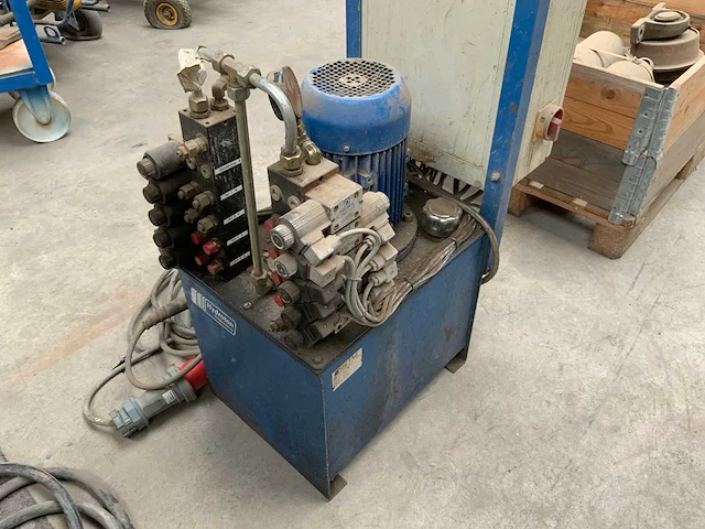1999 hydroton cfp50-2x4 200 hydraulische pomp - afbeelding 8 van  8