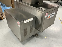 1999 ilpra 500 vigtr cupjes sealmachine / vergasmachine - afbeelding 1 van  4