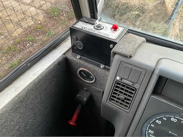 (1999) iveco podiumwagen - afbeelding 7 van  92