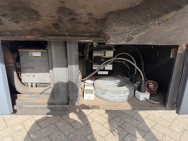 (1999) iveco podiumwagen - afbeelding 21 van  92