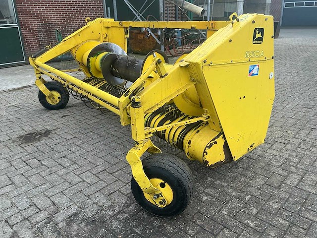 1999 john deere 630a gras pickup - afbeelding 1 van  17