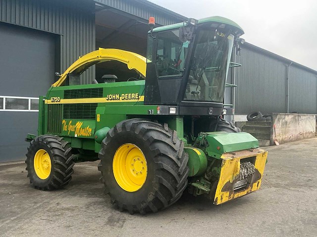 1999 john deere 6750 hakselaar - afbeelding 12 van  43