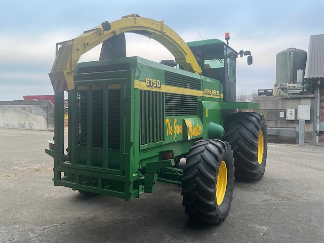 1999 john deere 6750 hakselaar - afbeelding 42 van  43
