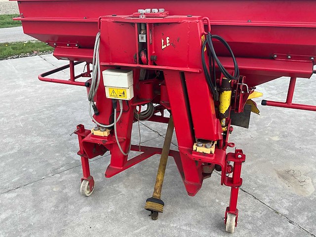 1999 lely centerliner sl kunstmeststrooier - afbeelding 3 van  21