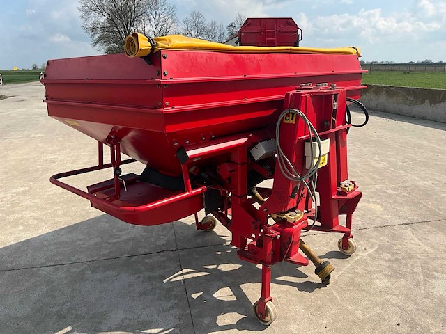 1999 lely centerliner sl kunstmeststrooier - afbeelding 15 van  21