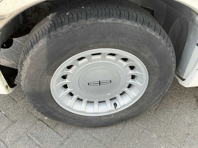 1999 lincoln town car (limousine) - afbeelding 25 van  93