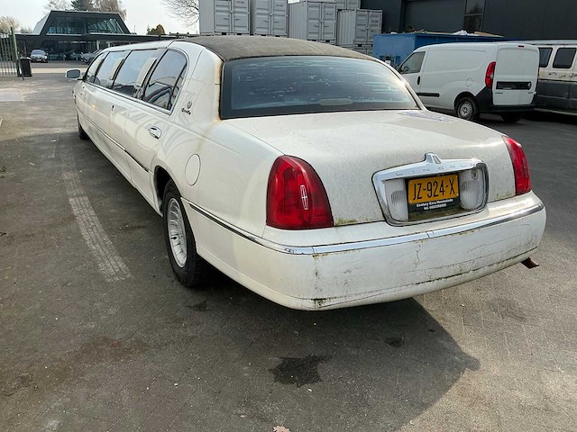 1999 lincoln town car (limousine) - afbeelding 34 van  93