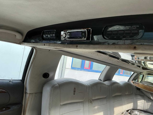 1999 lincoln town car (limousine) - afbeelding 73 van  93