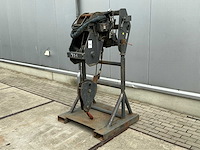 1999 manitou argan o hydraulische lier ( 5t ) - afbeelding 1 van  6