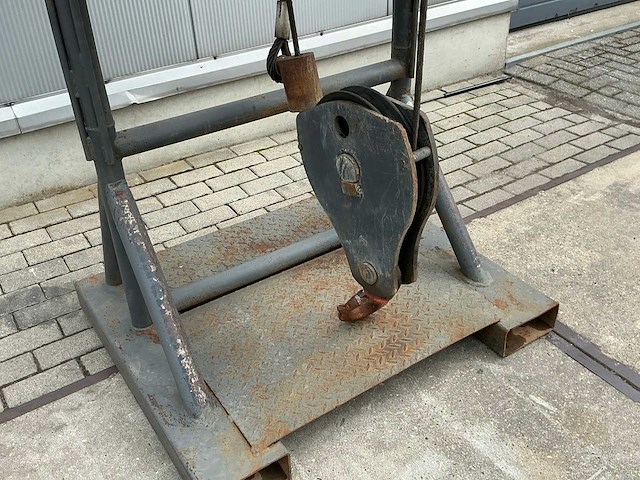 1999 manitou argan o hydraulische lier ( 5t ) - afbeelding 5 van  6