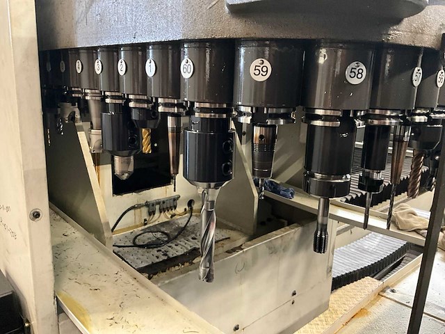 1999 matec 30hv cnc universele bewerkingscentra - afbeelding 11 van  14