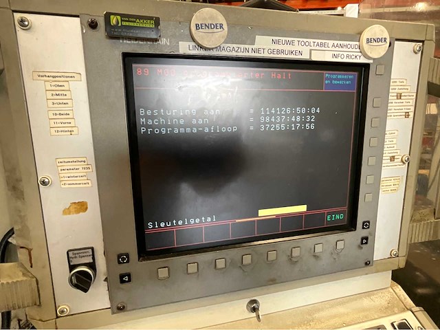 1999 matec 30p cnc universele bewerkingscentra - afbeelding 4 van  17