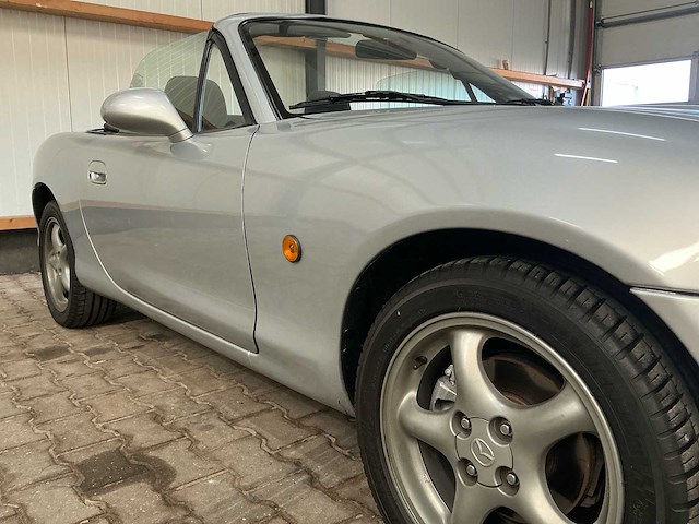 1999 mazda mx-5 1.6i touring cabriolet - afbeelding 9 van  38