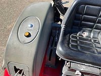 1999 mc cormick gx45h 4wd hydrostatische minitractor - afbeelding 16 van  31