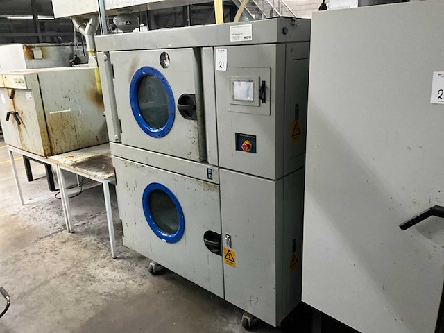 1999 mcp 004 plc vacuümgietmachine - afbeelding 4 van  13