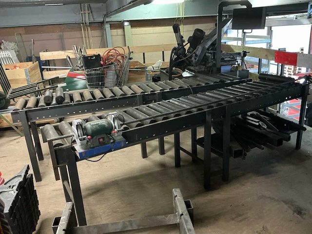 1999 mep shark 320 sxi duty horizontale lintzaagmachine met 2× rollenbaan - afbeelding 4 van  18