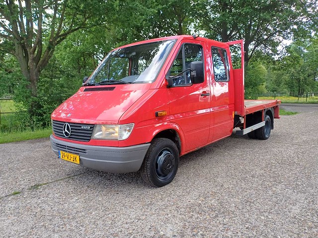 1999 mercedes-benz 412 d bedrijfswagen - afbeelding 15 van  22