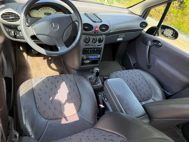 1999 mercedes-benz a-klasse 190 elegance personenauto - afbeelding 11 van  12