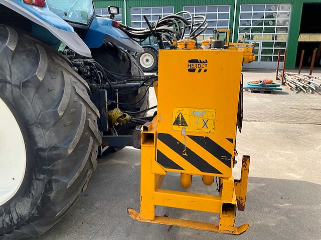 1999 new holland 8160 maaiarm combinatie - afbeelding 15 van  19