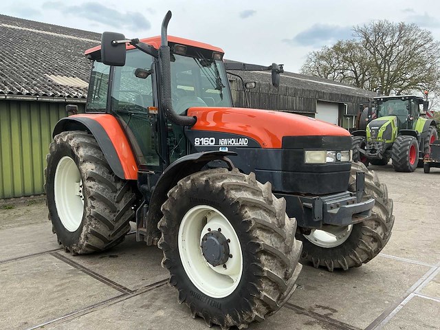 1999 new holland 8160 vierwielaangedreven landbouwtractor - afbeelding 21 van  26