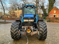 1999 new holland 8260 vierwielaangedreven landbouwtractor - afbeelding 13 van  27