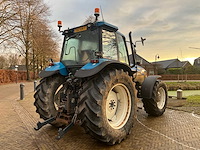 1999 new holland 8260 vierwielaangedreven landbouwtractor - afbeelding 26 van  27