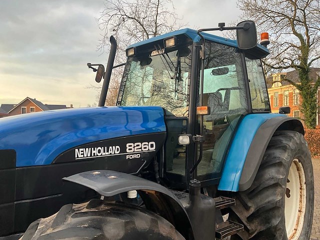 1999 new holland 8260 vierwielaangedreven landbouwtractor - afbeelding 6 van  37