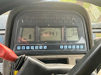 1999 new holland 8260 vierwielaangedreven landbouwtractor - afbeelding 19 van  37