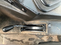 1999 new holland 8260 vierwielaangedreven landbouwtractor - afbeelding 27 van  37